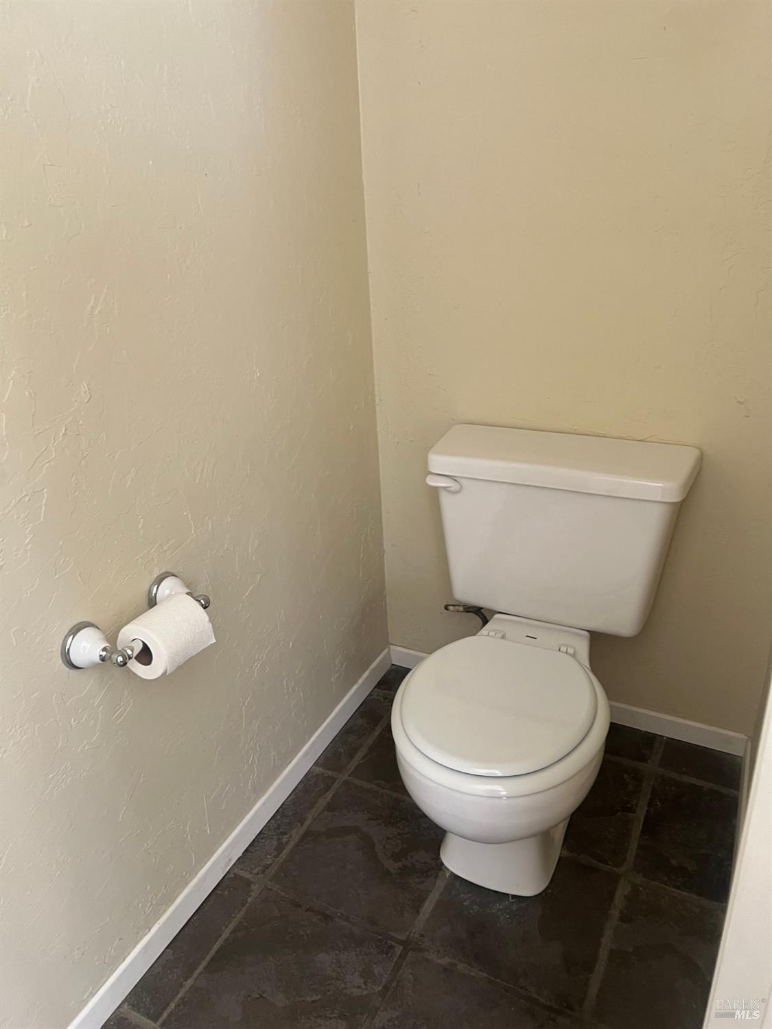 Detail Gallery Image 42 of 52 For 406 Stoneybrook Ln, Vacaville,  CA 95687 - 3 Beds | 2 Baths