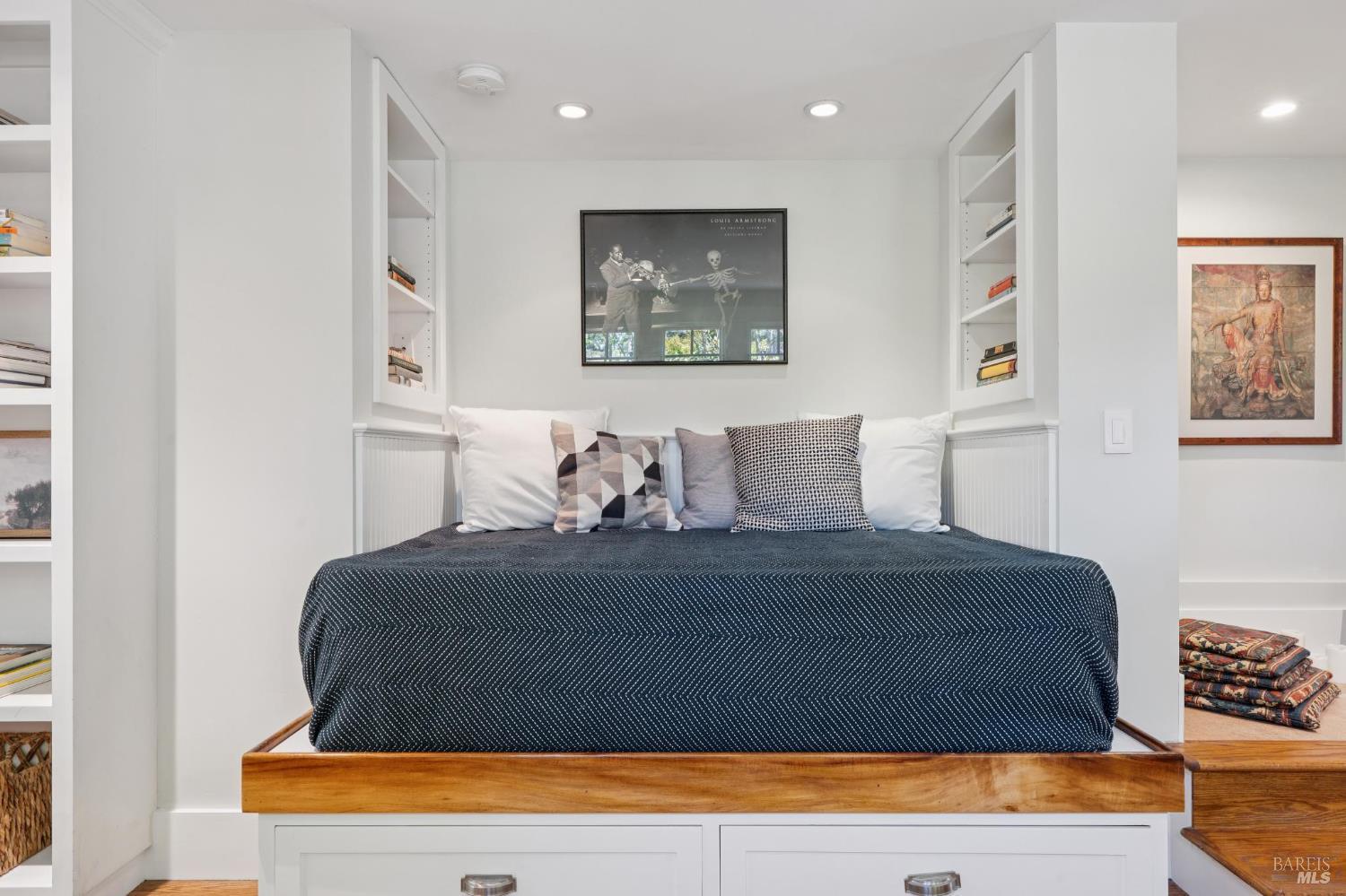 Detail Gallery Image 64 of 73 For 74 Redwood Rd, San Anselmo,  CA 94960 - 4 Beds | 3 Baths