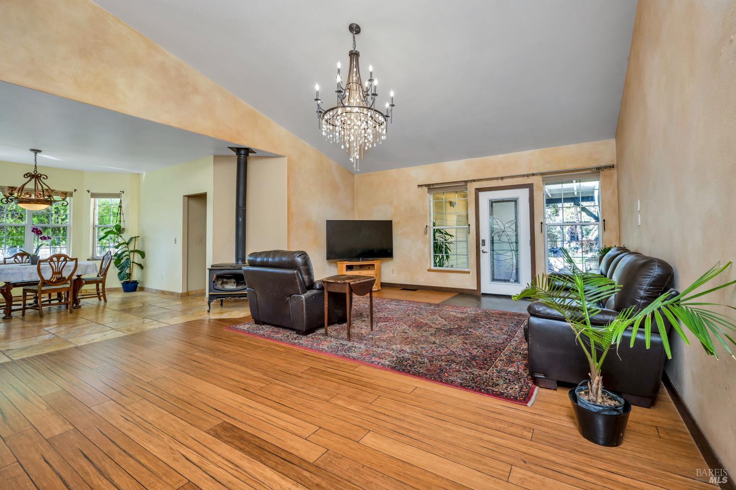Detail Gallery Image 22 of 52 For 3125 Ranch Ct, Lakeport,  CA 95453 - 3 Beds | 2/1 Baths