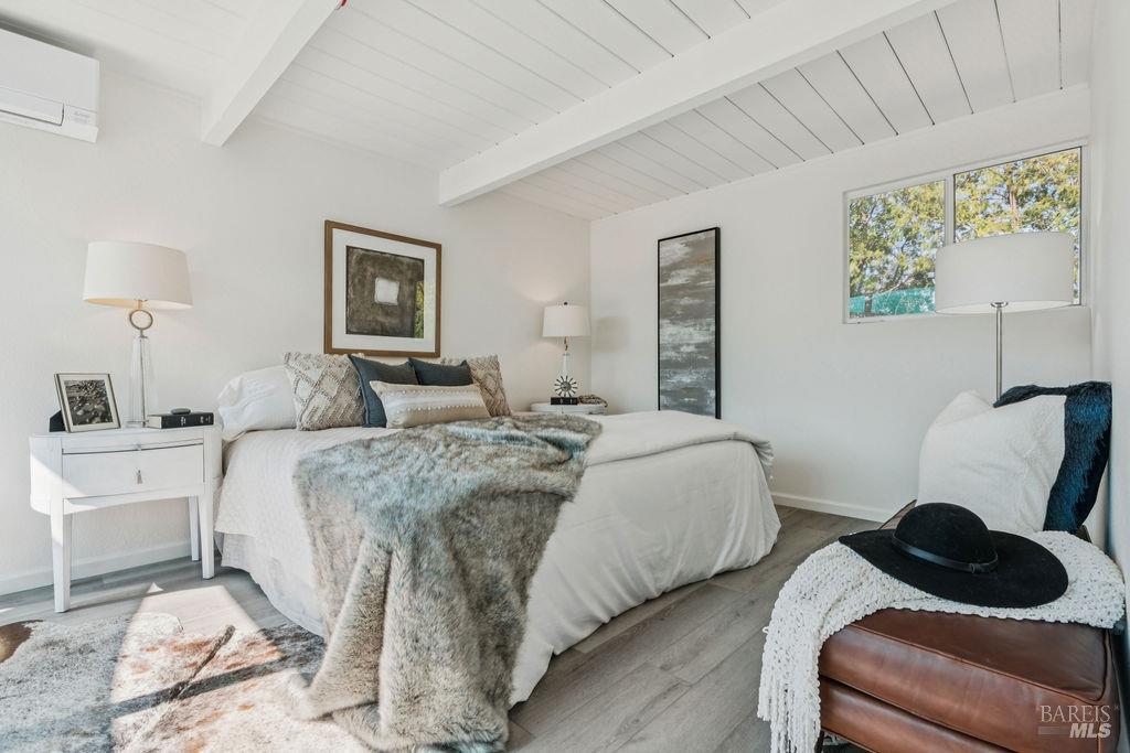 Detail Gallery Image 16 of 35 For 1081 Las Raposas Rd, San Rafael,  CA 94903 - 3 Beds | 2 Baths