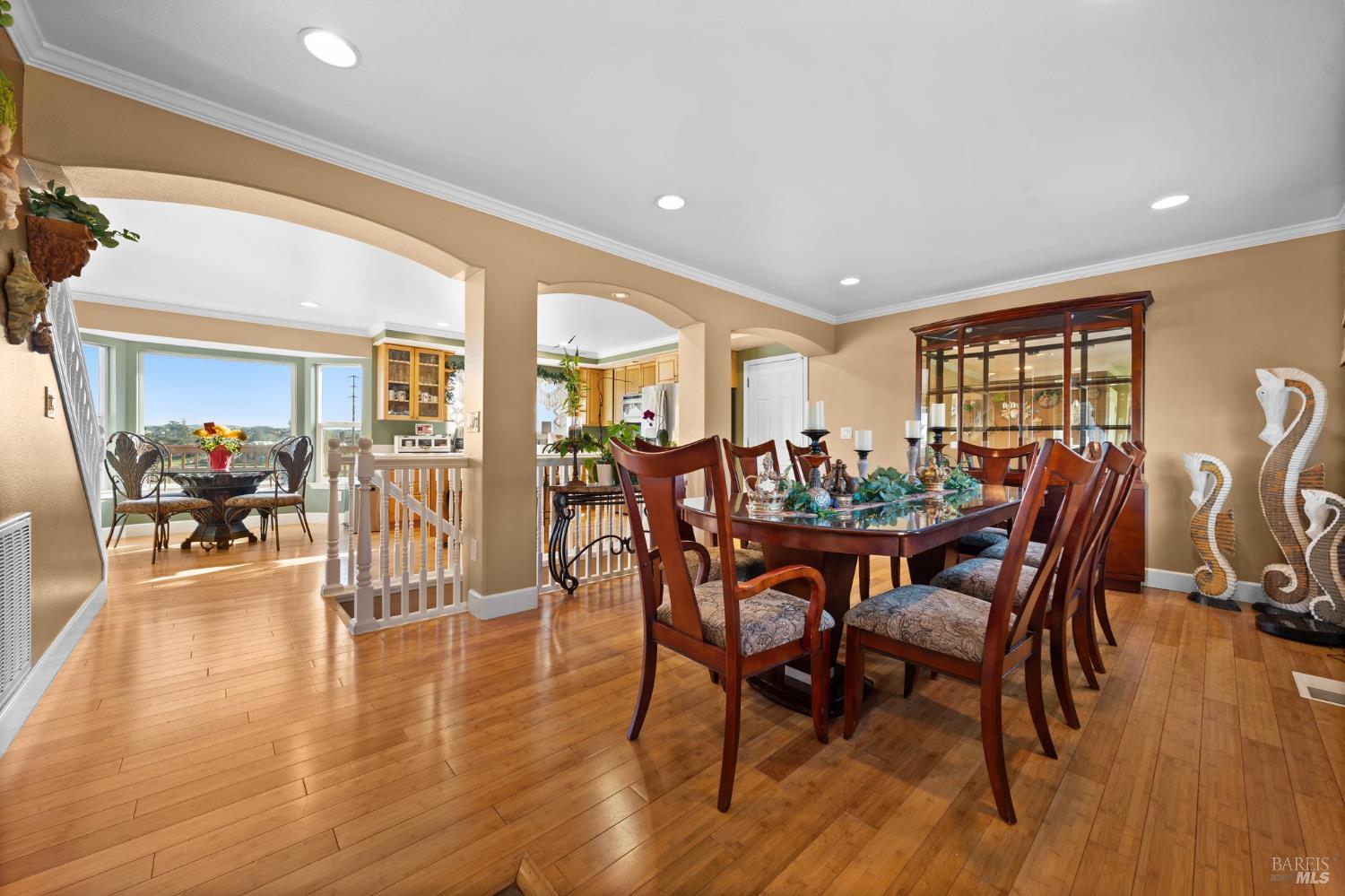 Detail Gallery Image 6 of 66 For 147 Acacia Way, Vallejo,  CA 94591 - 4 Beds | 2/1 Baths