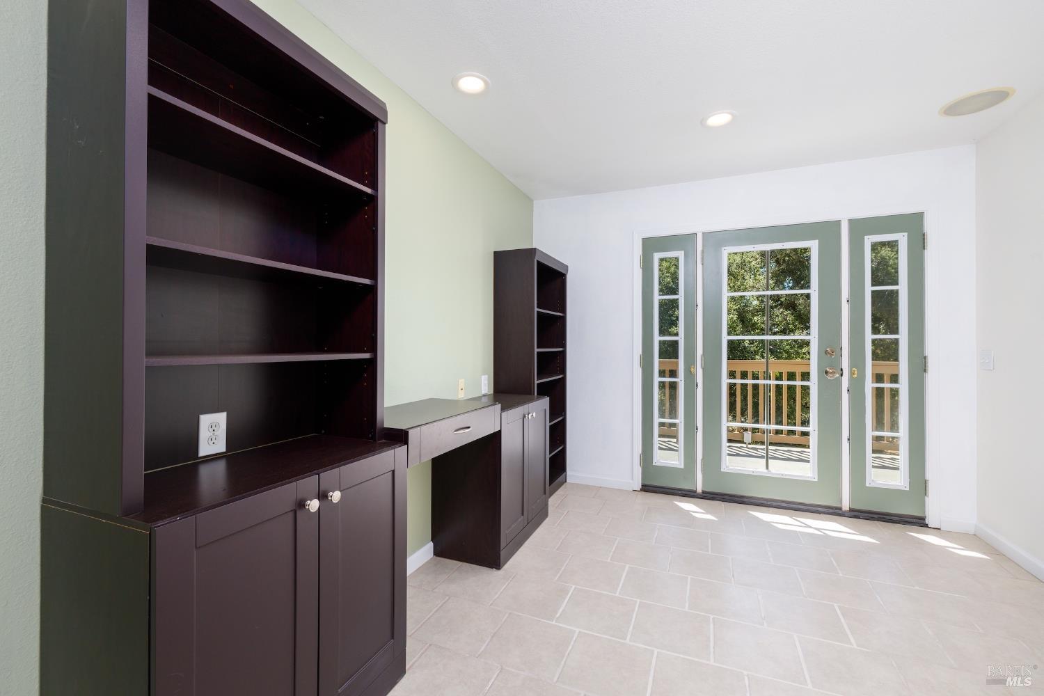 Detail Gallery Image 28 of 41 For 1088 Palomino Rd, Cloverdale,  CA 95425 - 5 Beds | 3 Baths