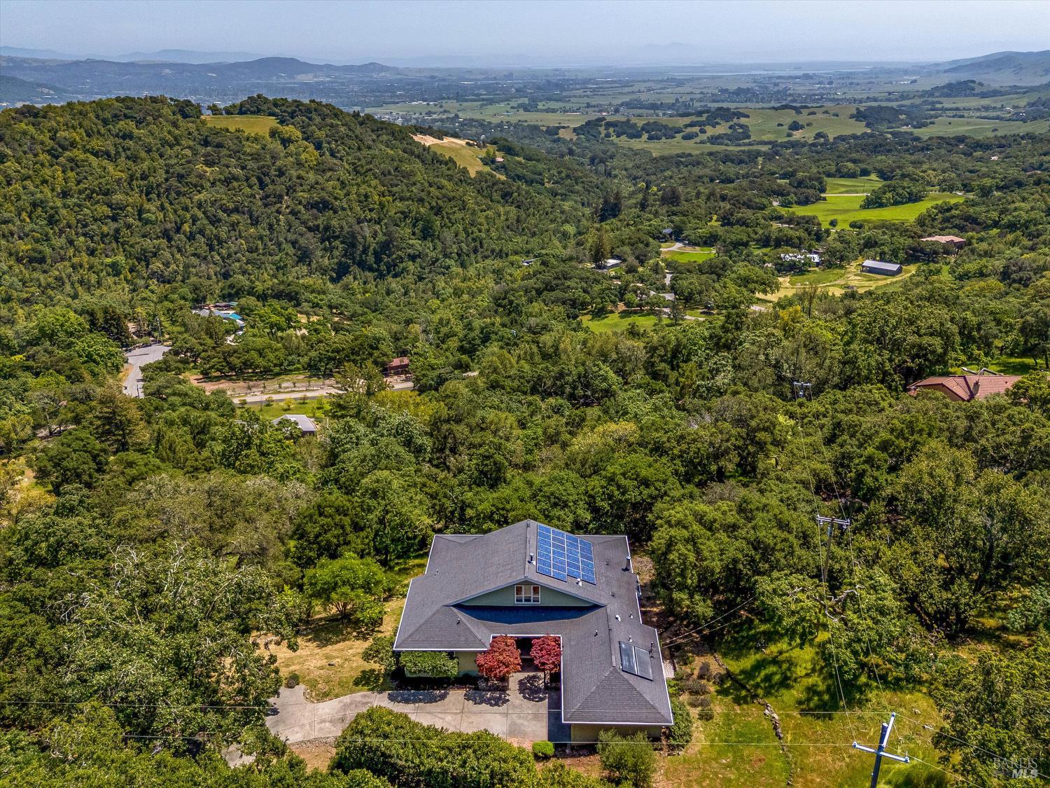 Detail Gallery Image 53 of 60 For 18782 Deer Park Dr, Sonoma,  CA 95476 - 3 Beds | 2/1 Baths