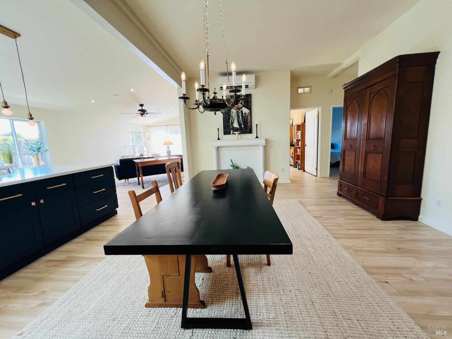 Detail Gallery Image 13 of 57 For 94 Leisure Park Cir, Santa Rosa,  CA 95401 - 3 Beds | 2 Baths