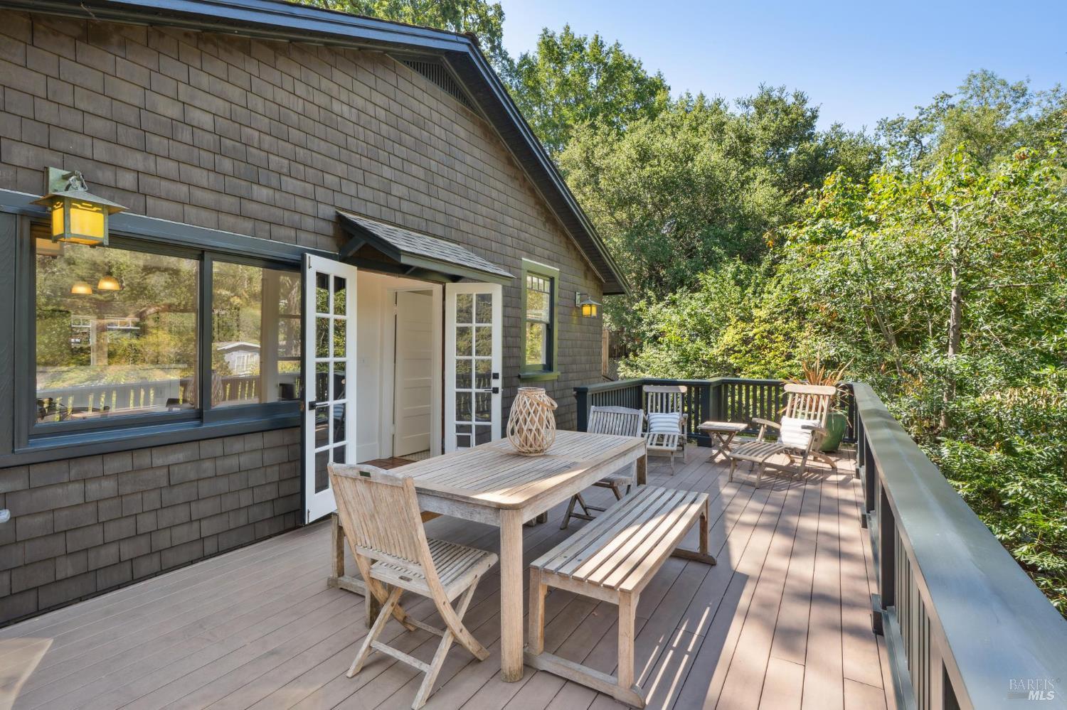 Detail Gallery Image 32 of 73 For 74 Redwood Rd, San Anselmo,  CA 94960 - 4 Beds | 3 Baths