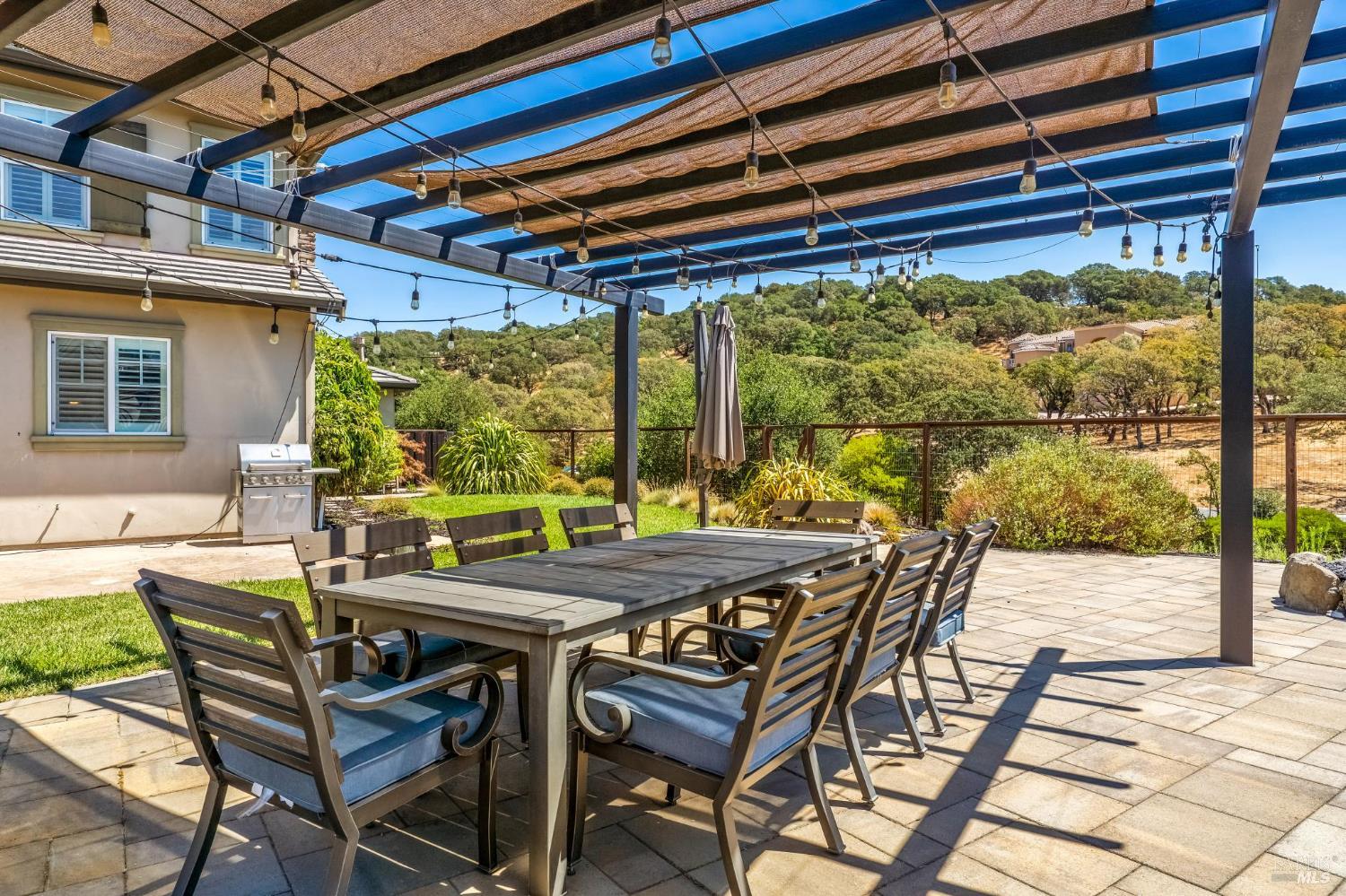 Detail Gallery Image 64 of 85 For 5320 Boulder Ridge Ct, Fairfield,  CA 94534 - 6 Beds | 5 Baths
