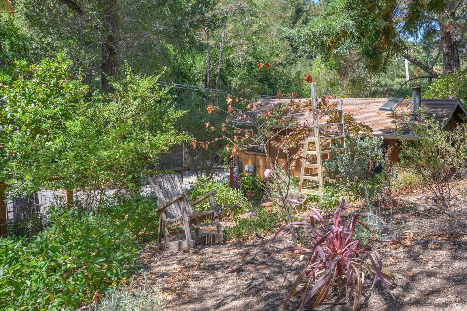 Detail Gallery Image 26 of 30 For 19 Allyn Ave, San Anselmo,  CA 94960 - 4 Beds | 3 Baths