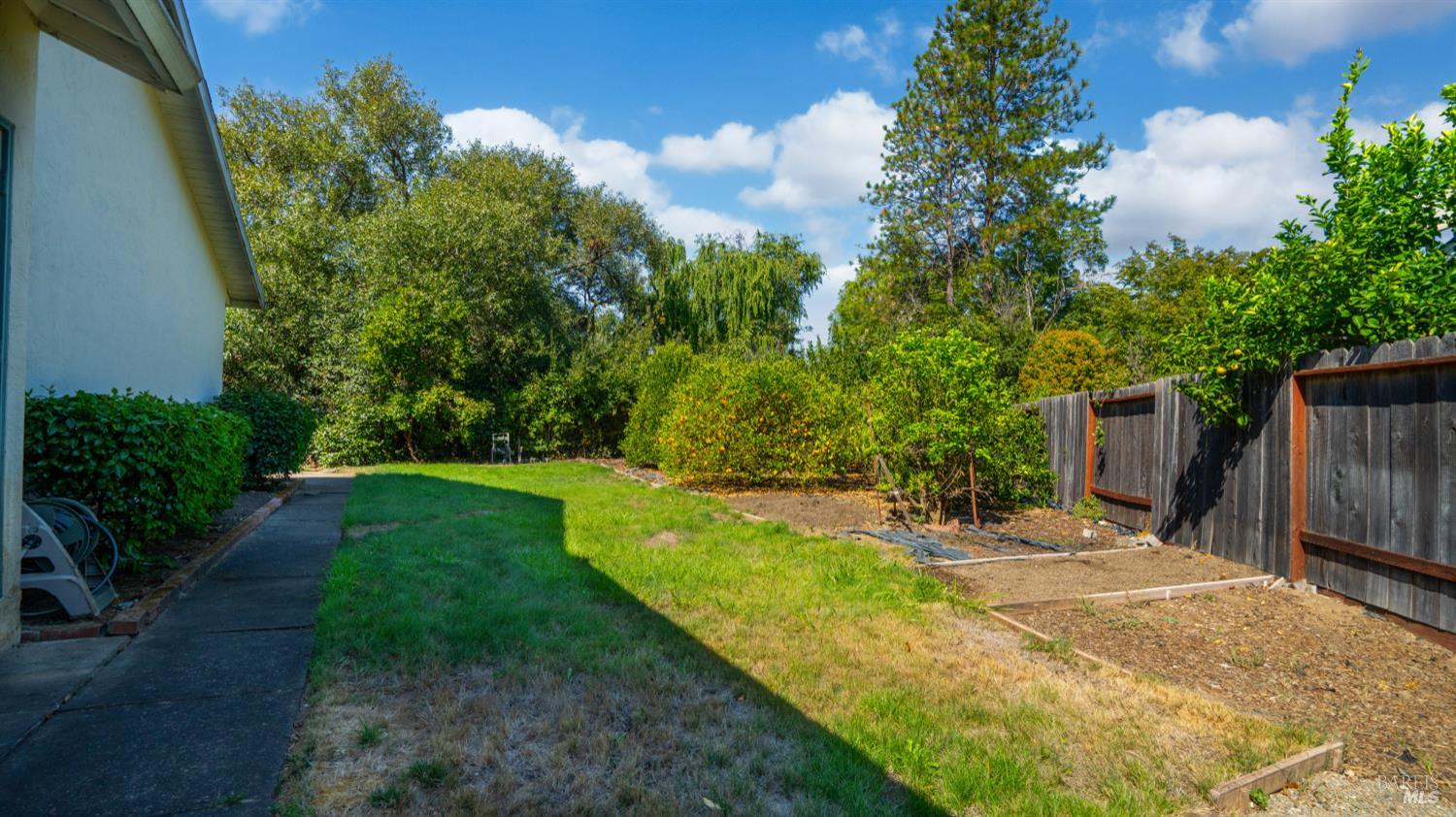 Detail Gallery Image 52 of 78 For 14 St. Paul Cir, Novato,  CA 94947 - 4 Beds | 2 Baths