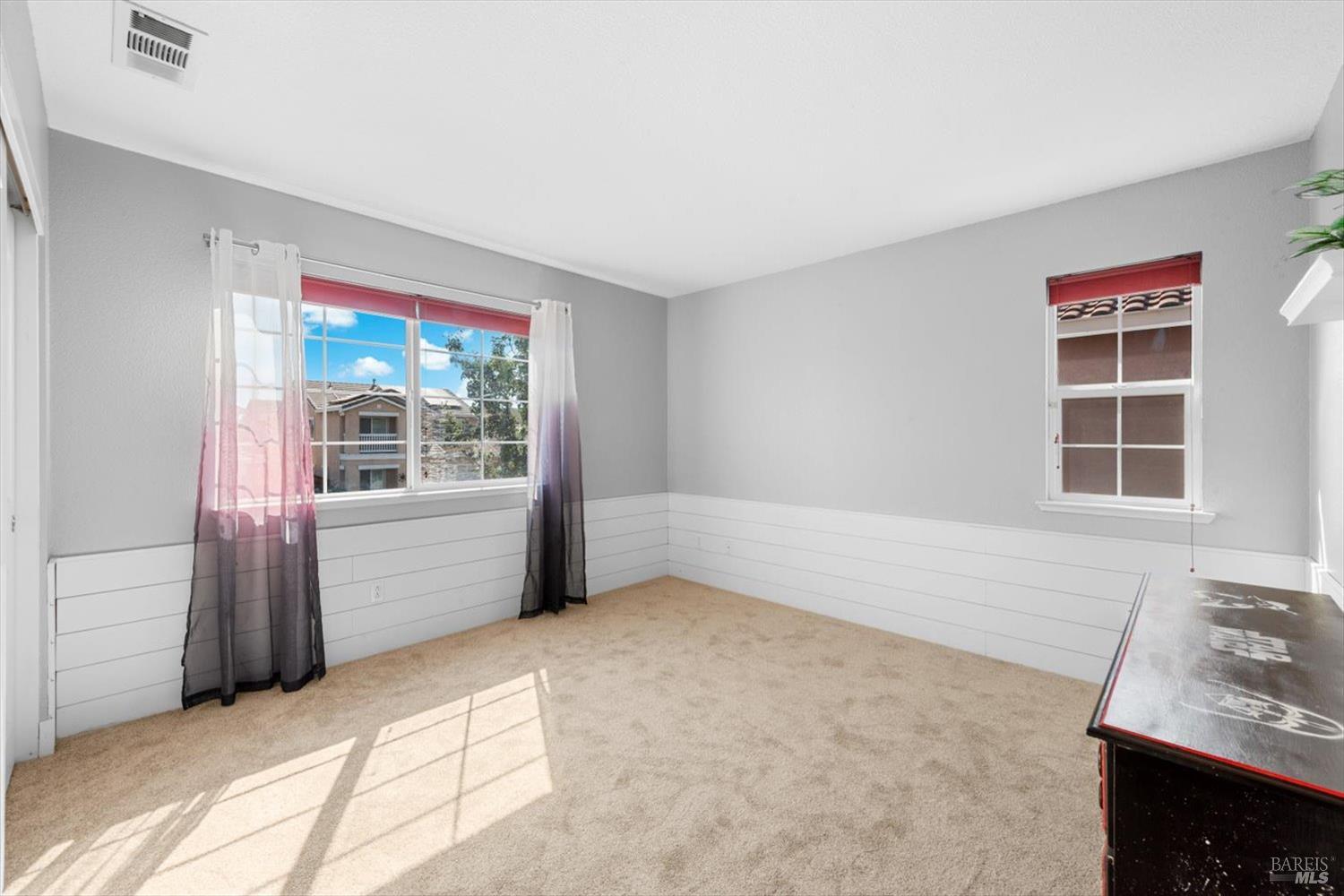Detail Gallery Image 35 of 67 For 424 Cache Ct, Vacaville,  CA 95688 - 4 Beds | 3 Baths