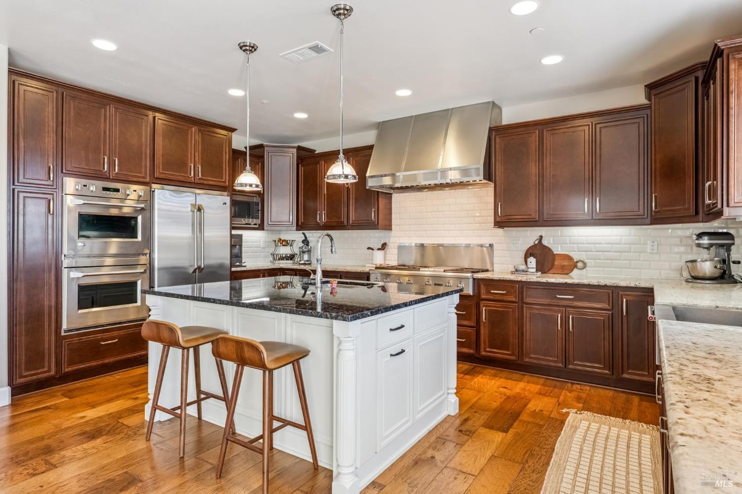Detail Gallery Image 20 of 85 For 5320 Boulder Ridge Ct, Fairfield,  CA 94534 - 6 Beds | 5 Baths