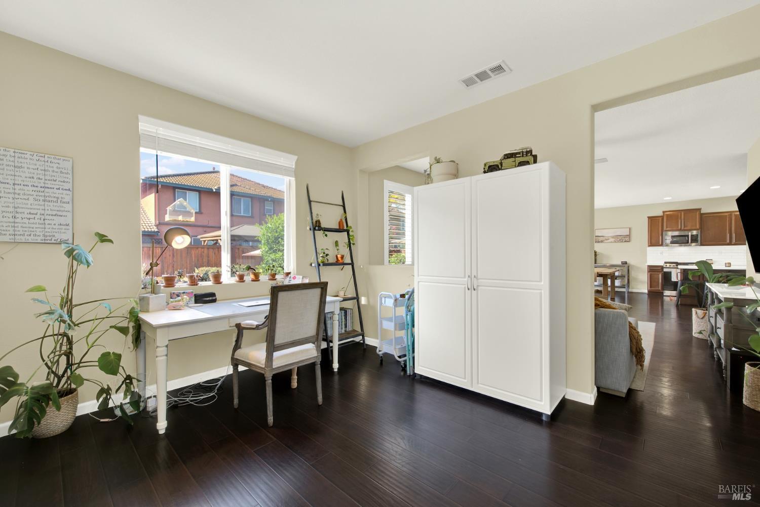 Detail Gallery Image 25 of 73 For 248 via Del Sol Unkn, Vacaville,  CA 95687 - 4 Beds | 3 Baths