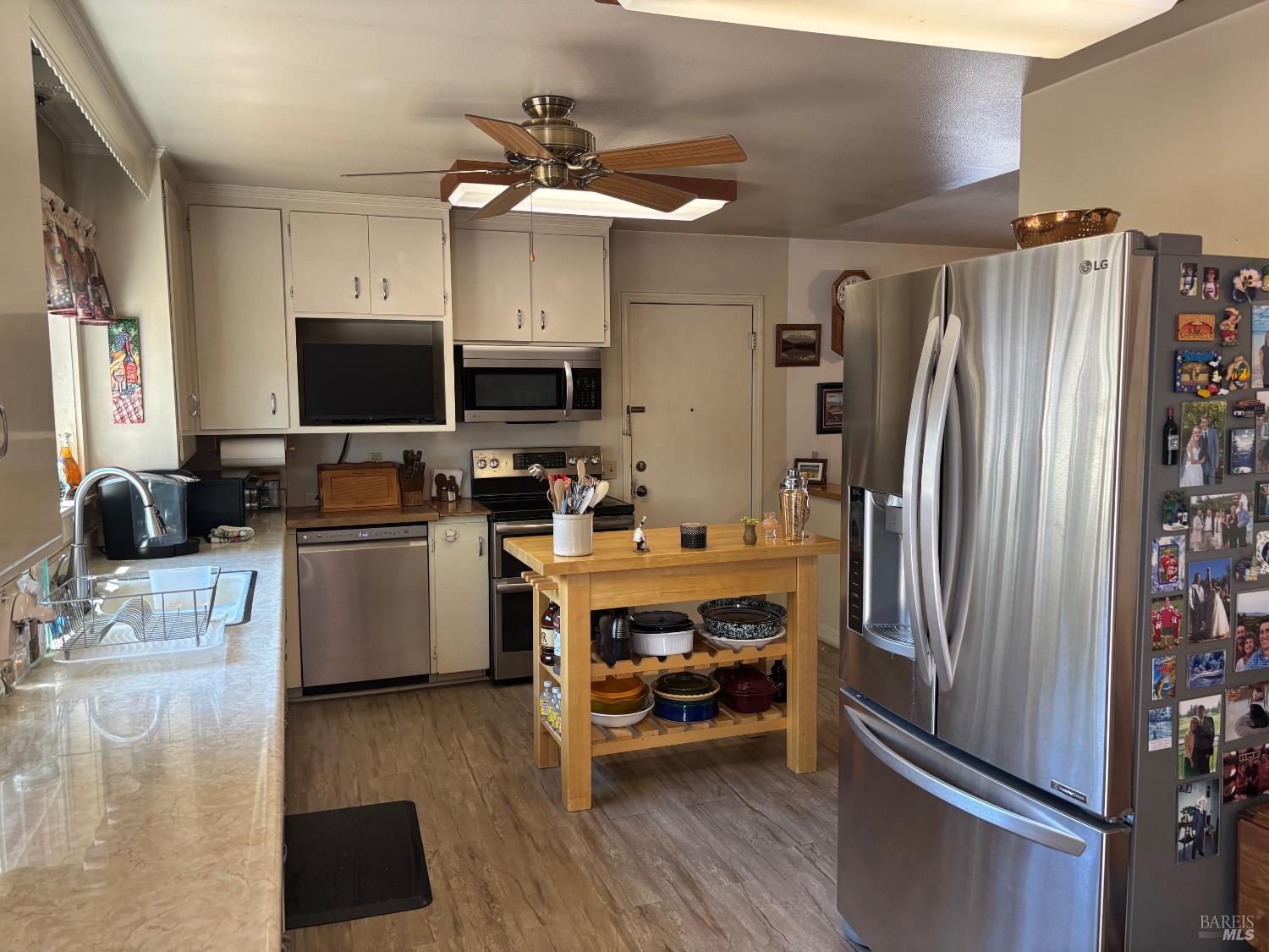 Detail Gallery Image 6 of 29 For 5141 Sharp Rd, Calistoga,  CA 94515 - 2 Beds | 1 Baths