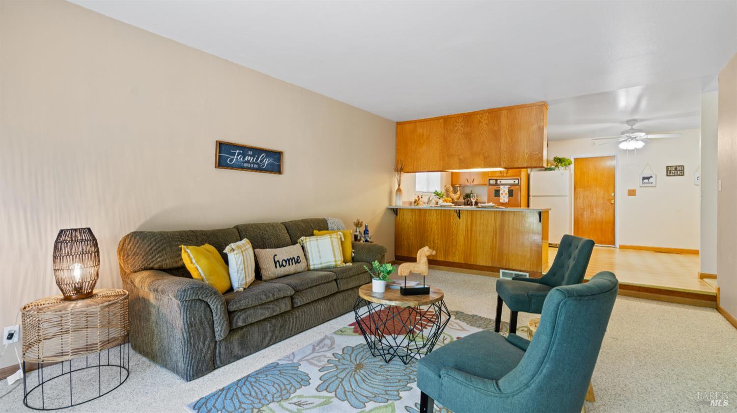 Detail Gallery Image 29 of 78 For 14 St. Paul Cir, Novato,  CA 94947 - 4 Beds | 2 Baths