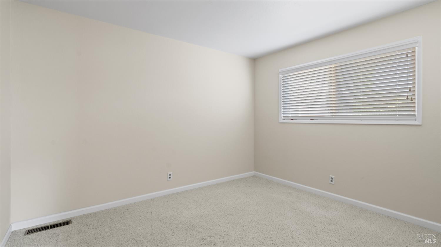 Detail Gallery Image 42 of 78 For 14 St. Paul Cir, Novato,  CA 94947 - 4 Beds | 2 Baths
