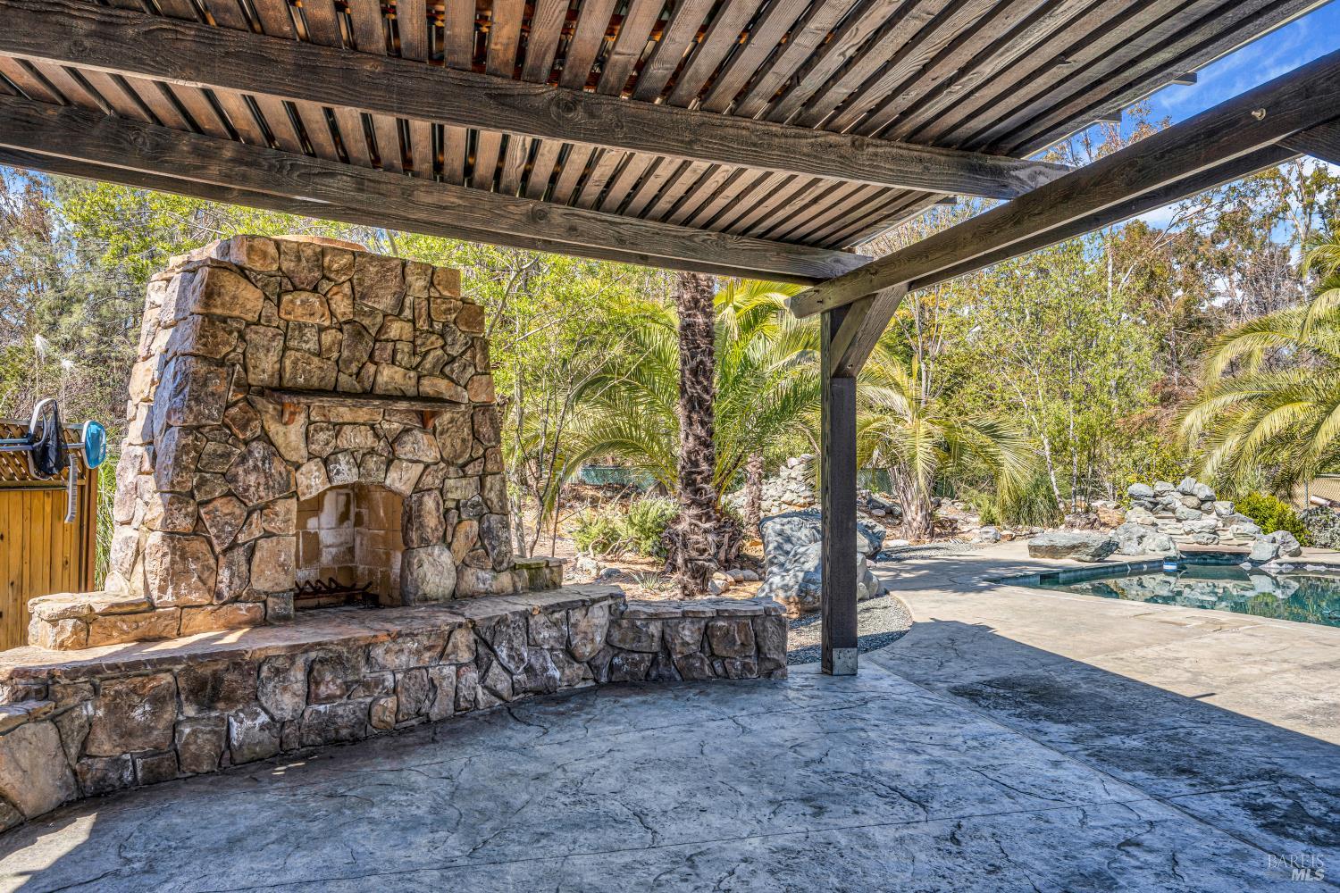Detail Gallery Image 27 of 52 For 3125 Ranch Ct, Lakeport,  CA 95453 - 3 Beds | 2/1 Baths