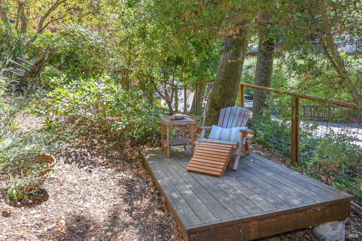 Detail Gallery Image 28 of 30 For 19 Allyn Ave, San Anselmo,  CA 94960 - 4 Beds | 3 Baths