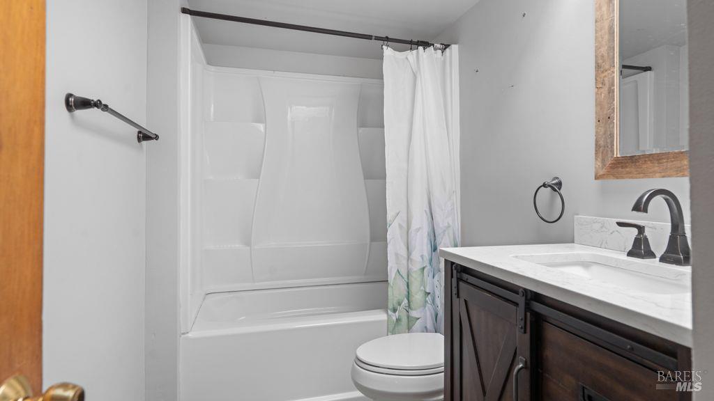 Detail Gallery Image 24 of 49 For 40 El Rancho Dr, Cloverdale,  CA 95425 - 3 Beds | 2 Baths