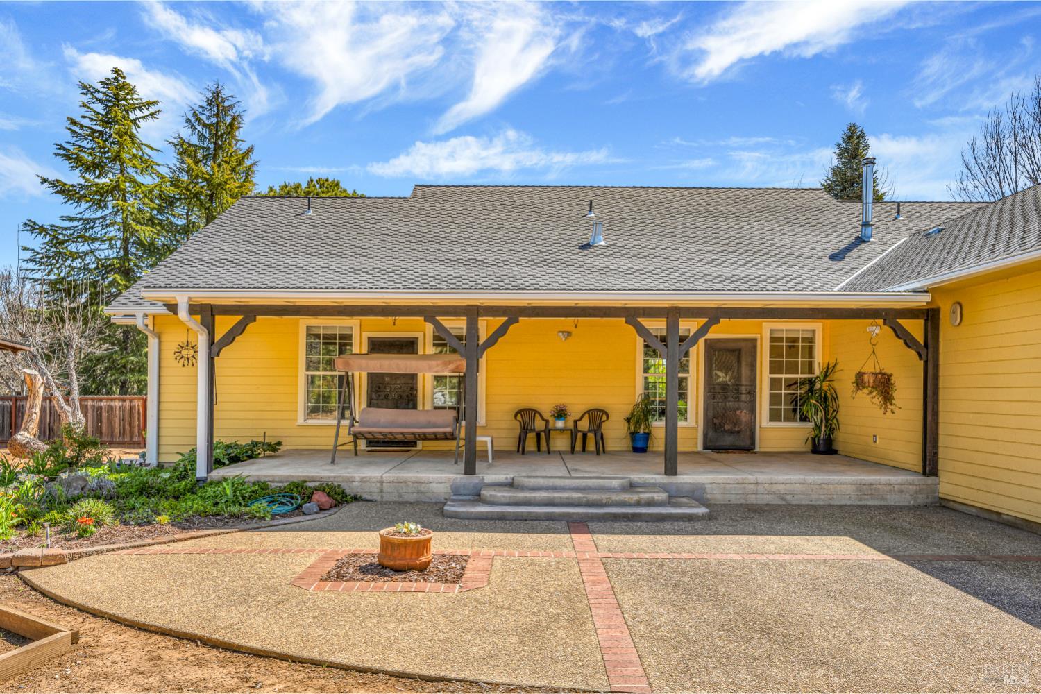 Detail Gallery Image 23 of 52 For 3125 Ranch Ct, Lakeport,  CA 95453 - 3 Beds | 2/1 Baths