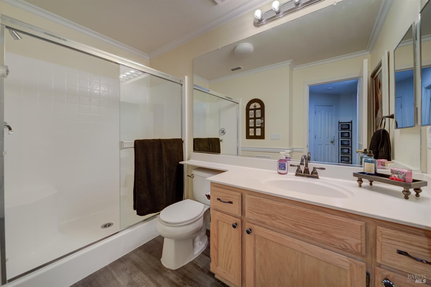 Detail Gallery Image 16 of 30 For 524 Feather River Way, Vacaville,  CA 95688 - 4 Beds | 3 Baths