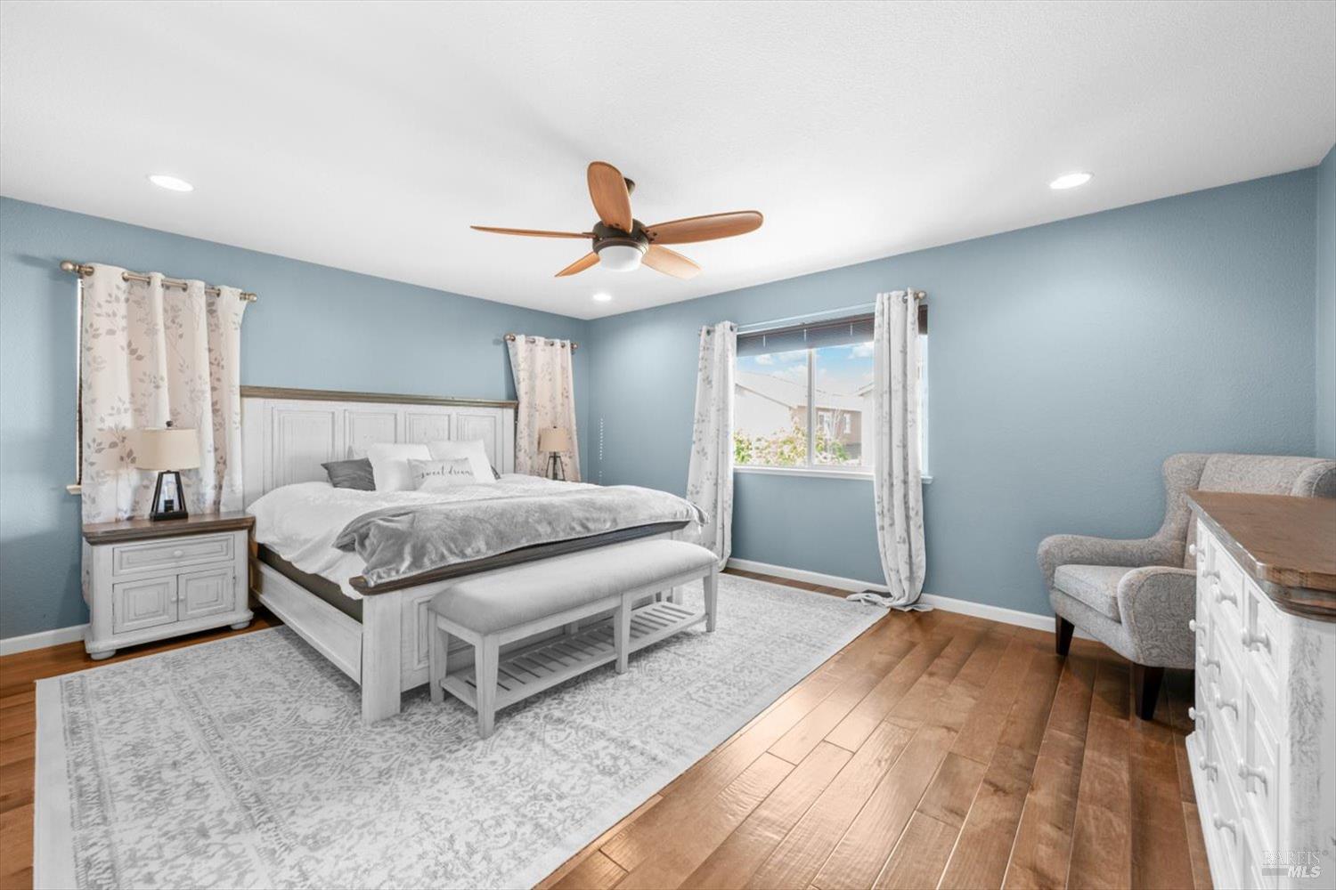 Detail Gallery Image 42 of 67 For 424 Cache Ct, Vacaville,  CA 95688 - 4 Beds | 3 Baths