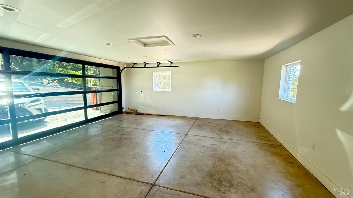 Detail Gallery Image 20 of 23 For 221 El Toyonal St, Orinda,  CA 94563 - 4 Beds | 3 Baths