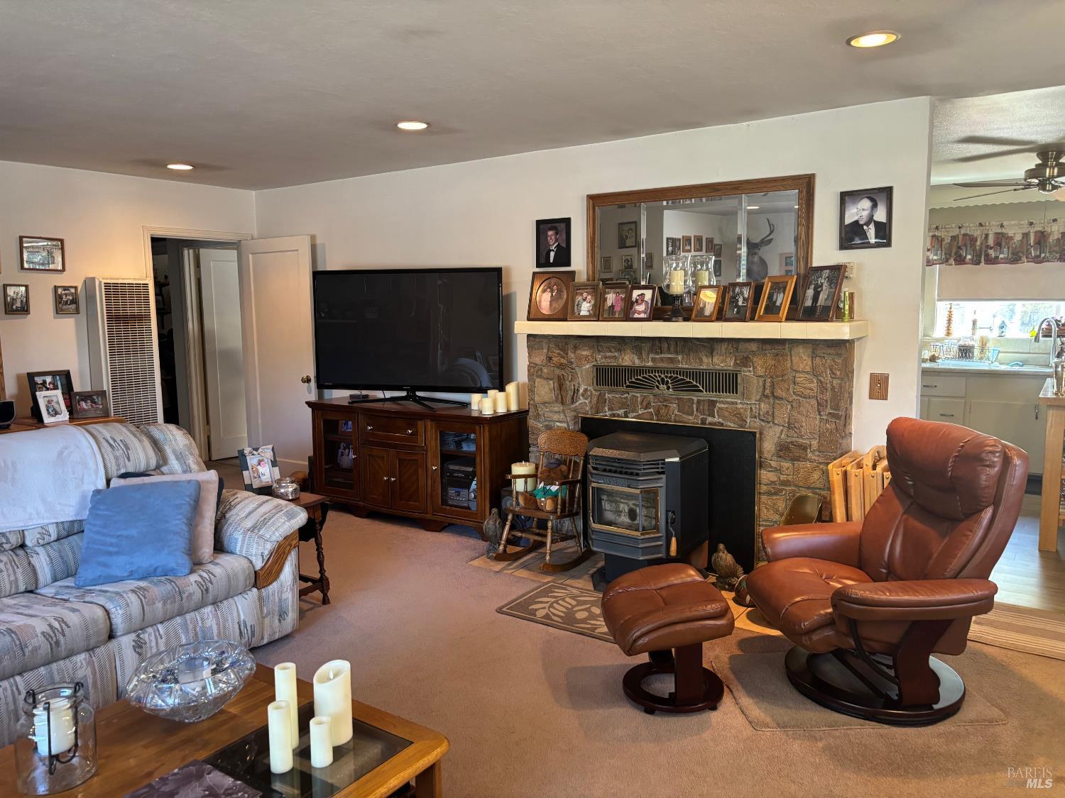 Detail Gallery Image 3 of 29 For 5141 Sharp Rd, Calistoga,  CA 94515 - 2 Beds | 1 Baths