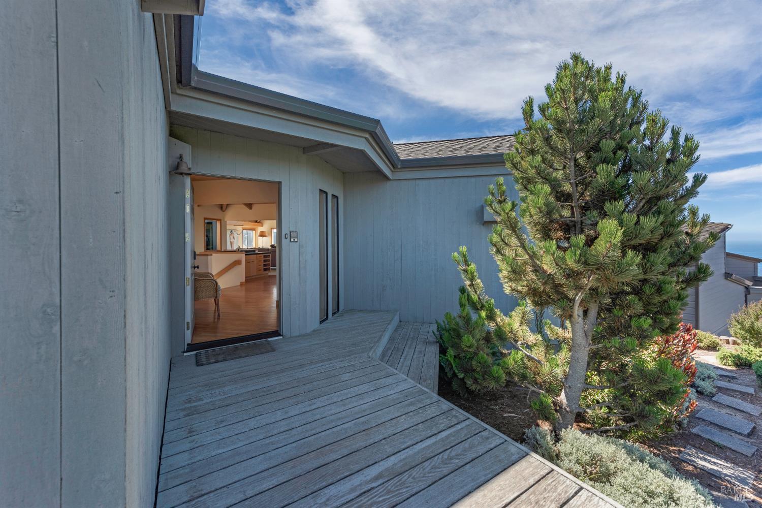 Detail Gallery Image 9 of 59 For 1011 Sea Eagle Loop, Bodega Bay,  CA 94923 - 4 Beds | 2/1 Baths