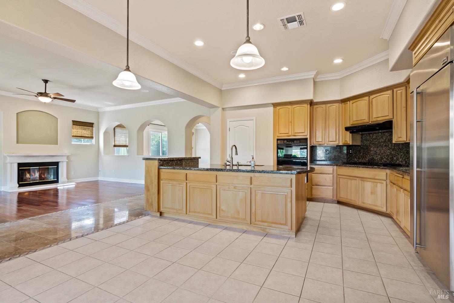 Detail Gallery Image 13 of 45 For 1358 Swainson Ct, Vallejo,  CA 94591 - 3 Beds | 3 Baths