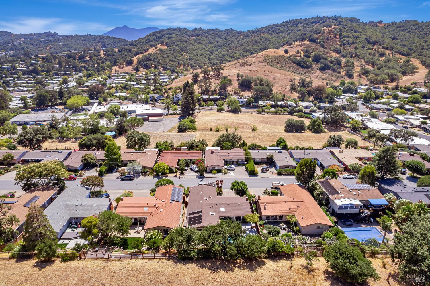 Detail Gallery Image 33 of 33 For 936 Patricia Way, San Rafael,  CA 94903 - 3 Beds | 2 Baths