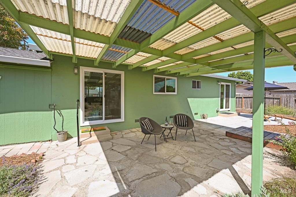 Detail Gallery Image 18 of 34 For 5227 Wendell Ln, Sebastopol,  CA 95472 - 3 Beds | 1 Baths