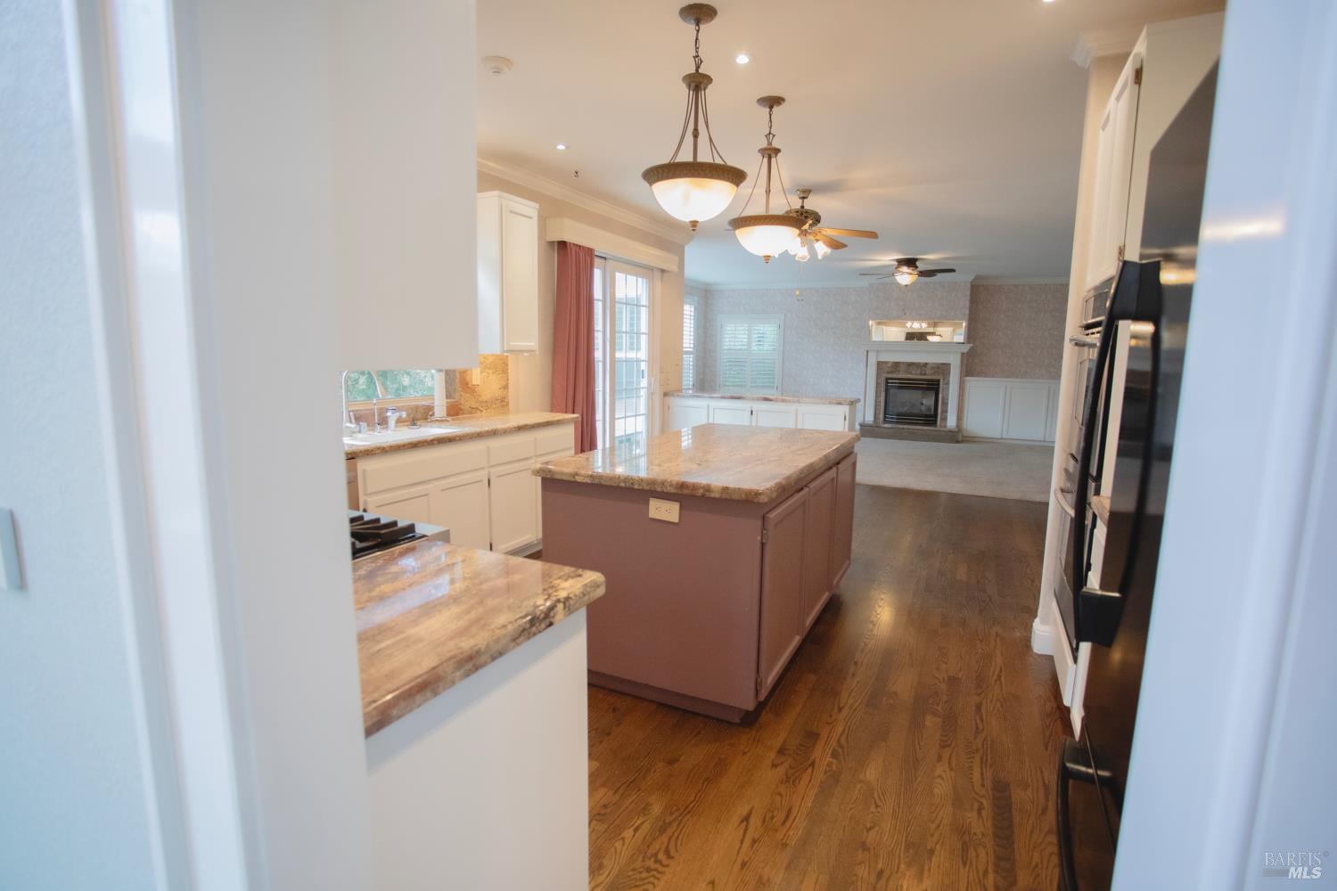 Detail Gallery Image 26 of 84 For 4604 Parktrail Ct, Santa Rosa,  CA 95405 - 4 Beds | 3 Baths