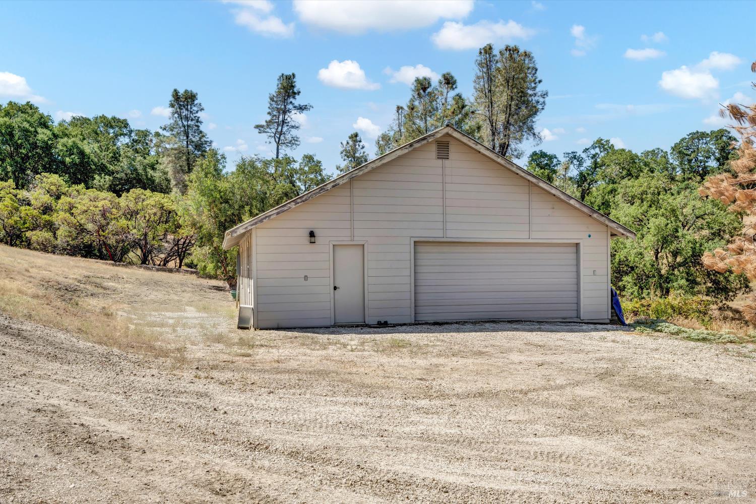 Detail Gallery Image 41 of 54 For 10225 Kelsey Creek Dr, Kelseyville,  CA 95451 - 3 Beds | 3 Baths