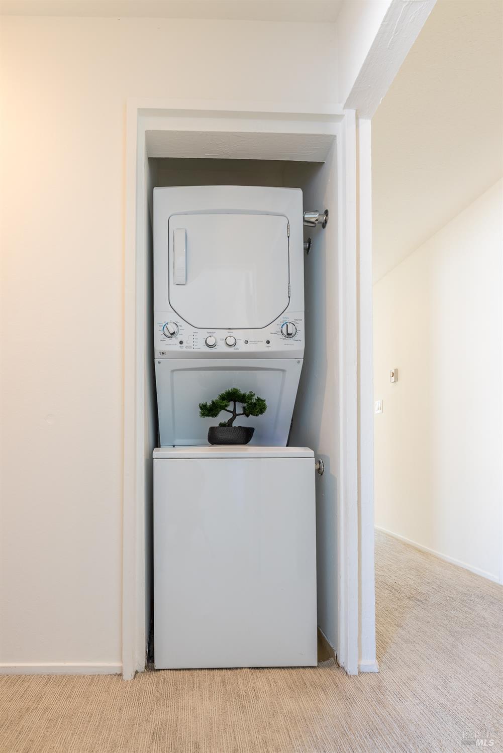 Detail Gallery Image 14 of 39 For 804 via Casitas Dr, Greenbrae,  CA 94904 - 3 Beds | 2 Baths