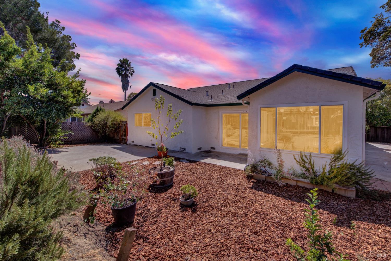 Detail Gallery Image 50 of 50 For 2968 Juniper St, Fairfield,  CA 94533 - 3 Beds | 2 Baths