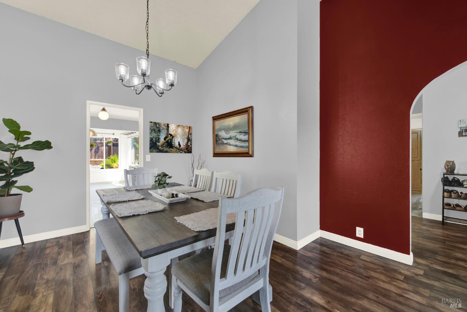 Detail Gallery Image 11 of 50 For 2968 Juniper St, Fairfield,  CA 94533 - 3 Beds | 2 Baths