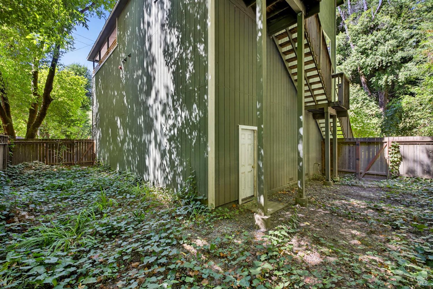Detail Gallery Image 23 of 26 For 16799 Center Way, Guerneville,  CA 95446 - 5 Beds | 2 Baths