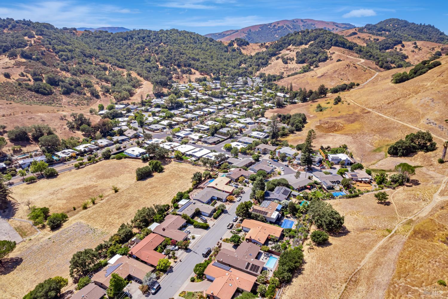 Detail Gallery Image 31 of 33 For 936 Patricia Way, San Rafael,  CA 94903 - 3 Beds | 2 Baths