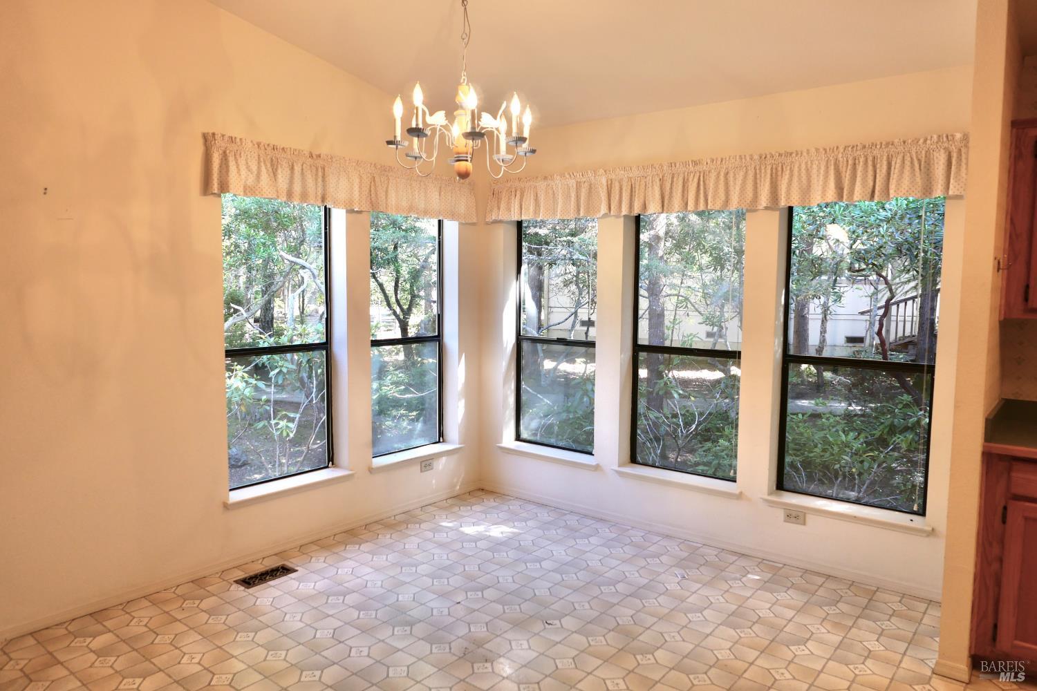 Detail Gallery Image 9 of 21 For 43300 Little River Airport Rd 60, Little River_1,  CA 95456 - 2 Beds | 2 Baths