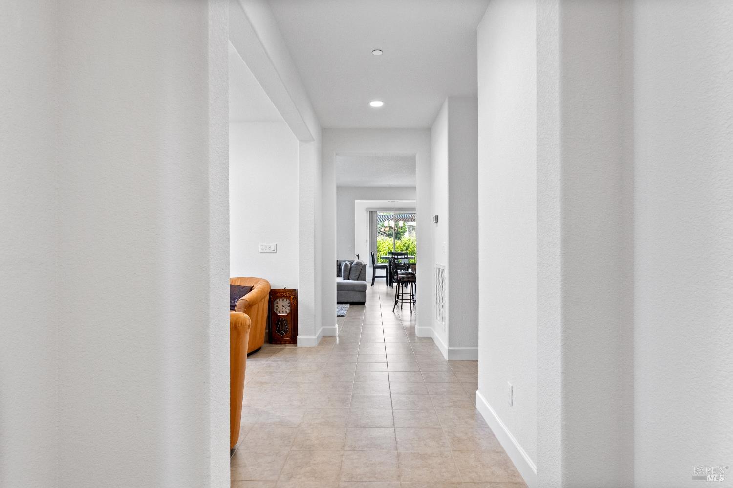 Detail Gallery Image 14 of 48 For 525 Eagle Dr, Rio Vista,  CA 94571 - 2 Beds | 2 Baths