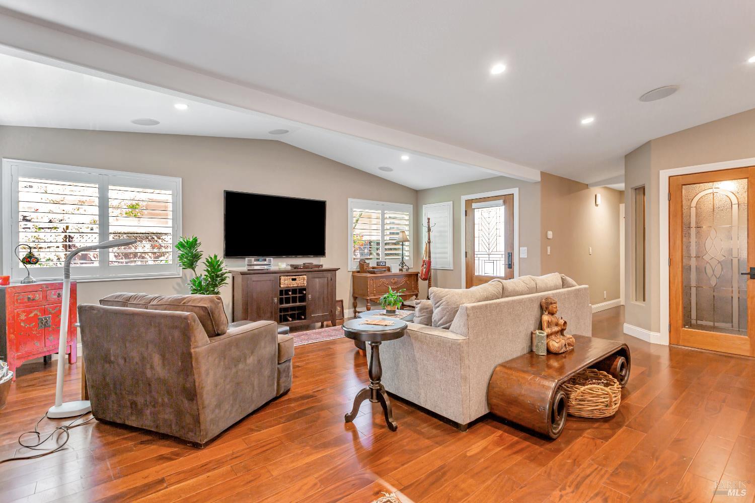 Detail Gallery Image 6 of 39 For 24 San Lucas Ct, Saint Helena,  CA 94574 - 2 Beds | 2/1 Baths