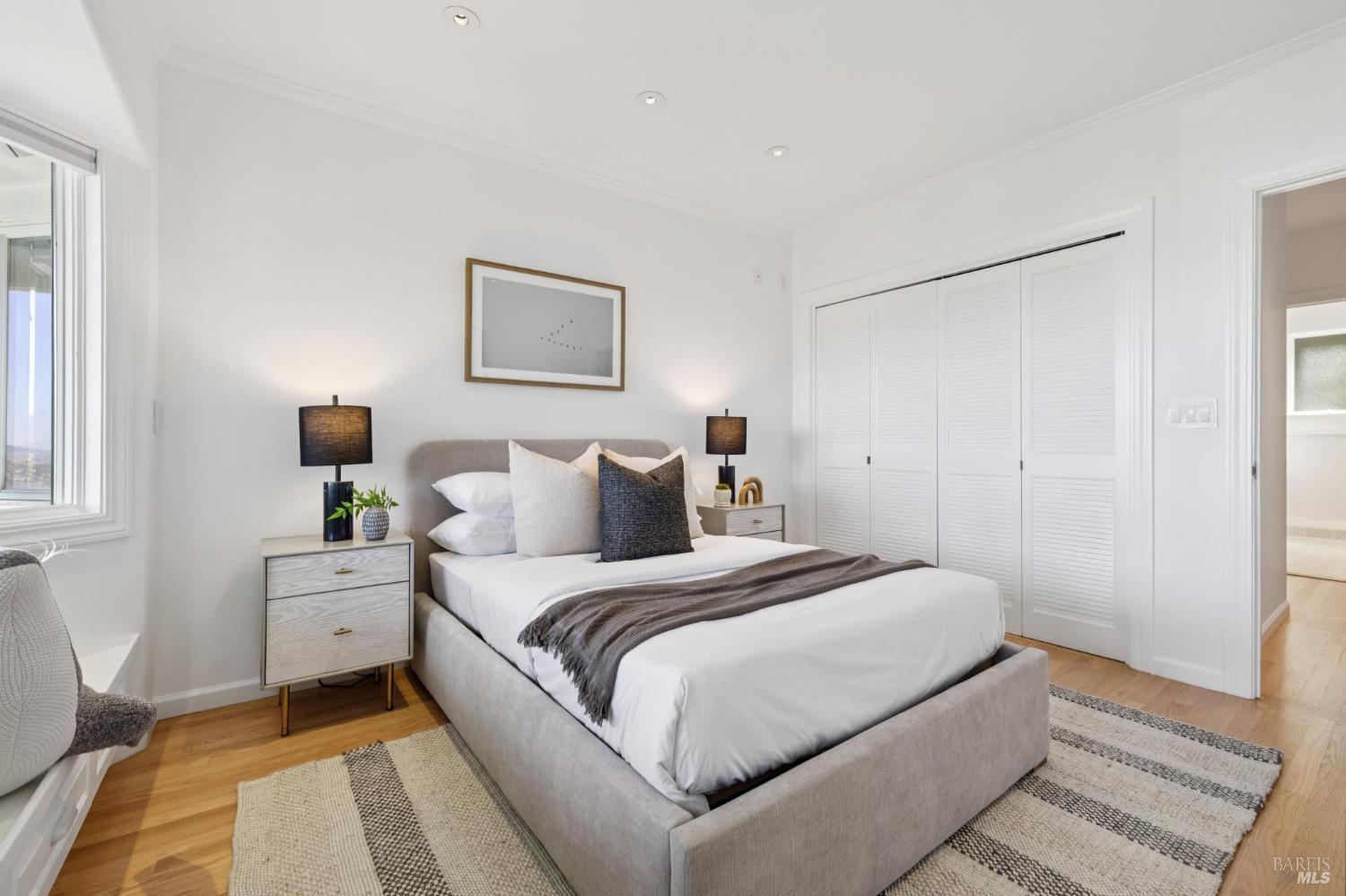 Detail Gallery Image 51 of 72 For 260 Spencer Ave, Sausalito,  CA 94965 - 5 Beds | 5 Baths