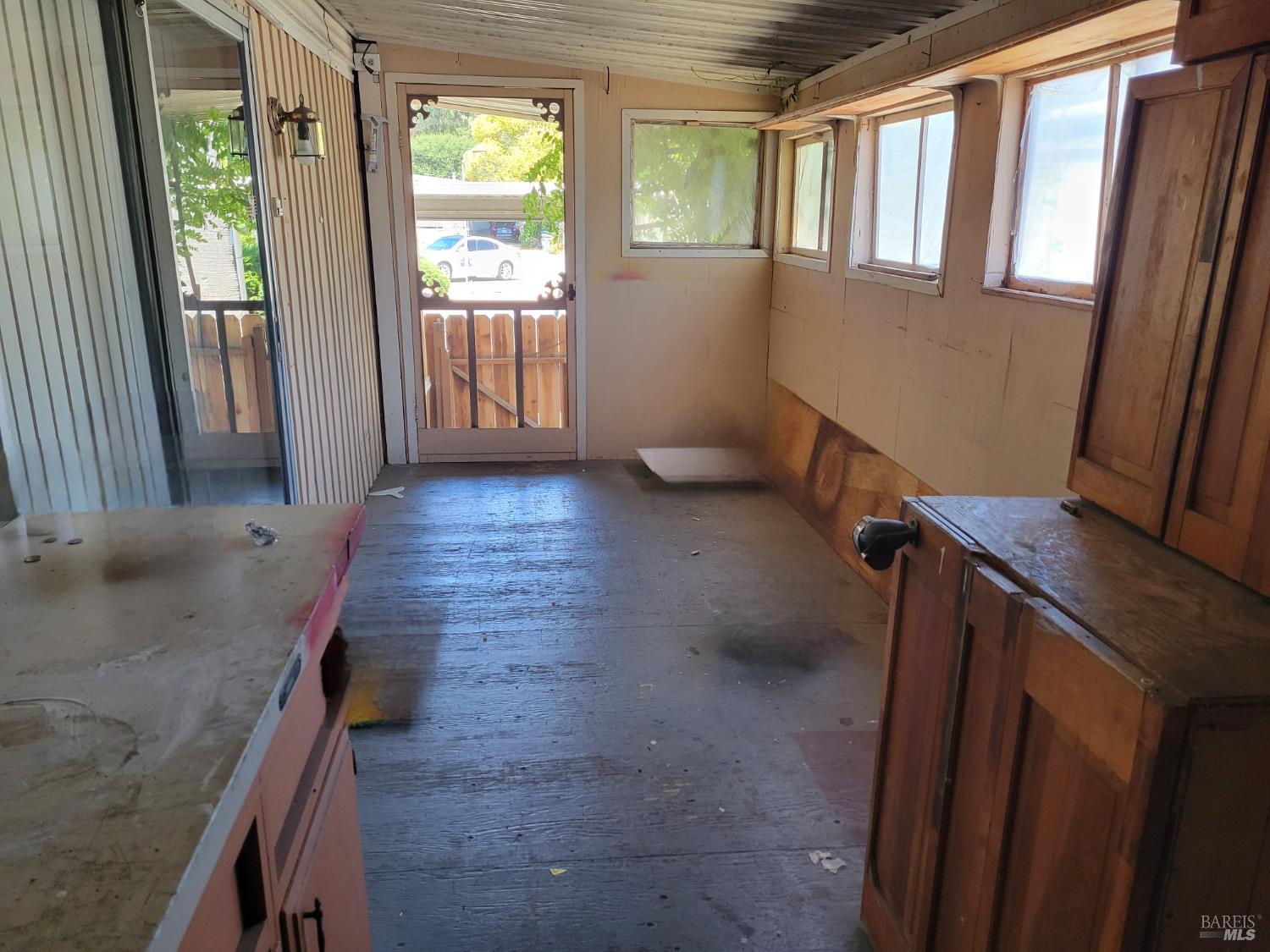 Detail Gallery Image 21 of 35 For 810 Fahey Ct, Vallejo,  CA 94590 - 3 Beds | 1 Baths