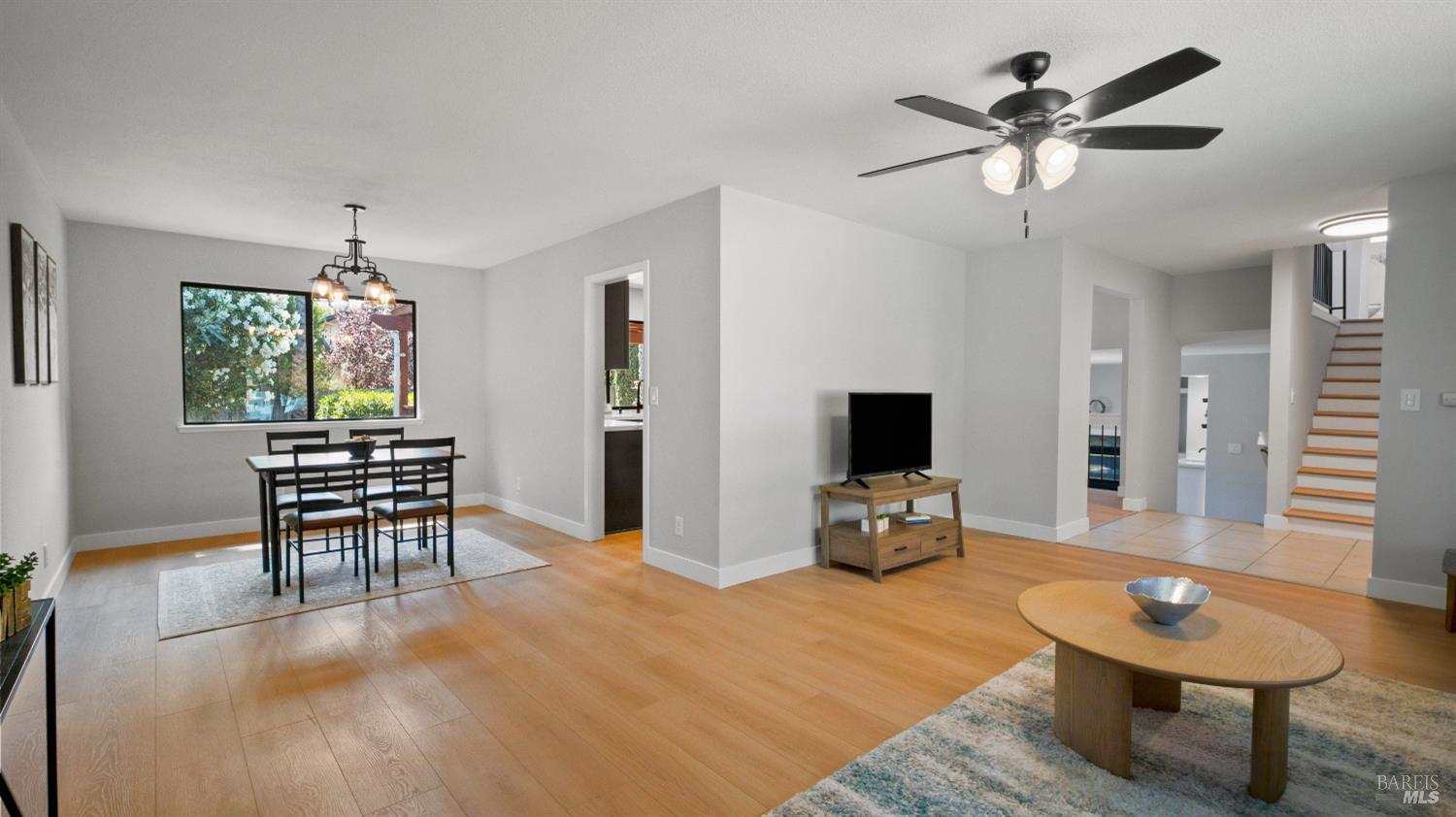 Detail Gallery Image 15 of 99 For 3265 Arroyo Dr, Fairfield,  CA 94533 - 4 Beds | 2/1 Baths
