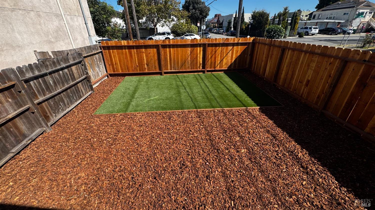 Detail Gallery Image 18 of 19 For 43 11th St, Richmond,  CA 94801 - 3 Beds | 2 Baths