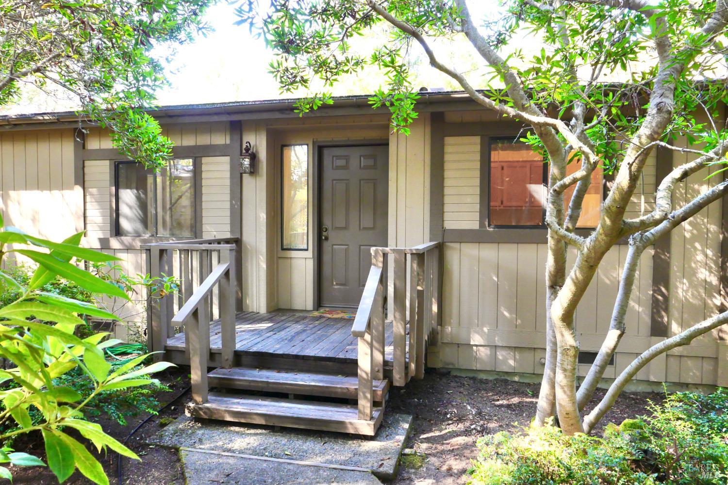Detail Gallery Image 4 of 21 For 43300 Little River Airport Rd 60, Little River_1,  CA 95456 - 2 Beds | 2 Baths