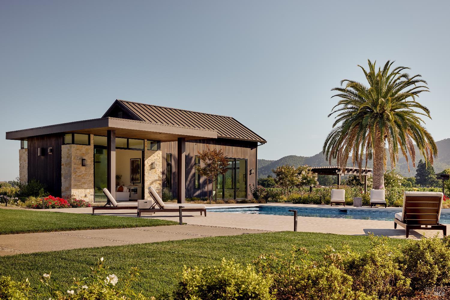 Detail Gallery Image 46 of 71 For 6691 Finnell Rd, Yountville,  CA 94599 - 6 Beds | 7/2 Baths