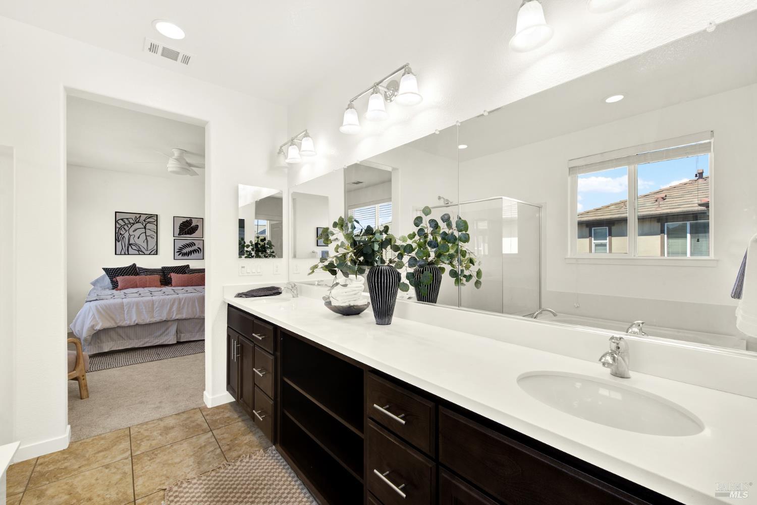 Detail Gallery Image 49 of 71 For 399 Allegany Ct, Fairfield,  CA 94534 - 3 Beds | 2/1 Baths