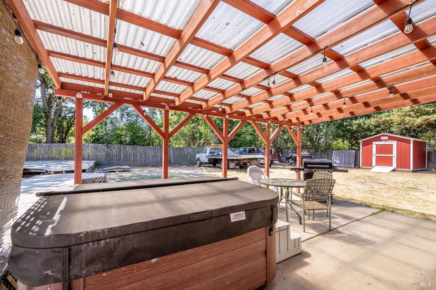 Detail Gallery Image 14 of 21 For 1130 Tapadera Dr, Santa Rosa,  CA 95407 - 3 Beds | 2 Baths