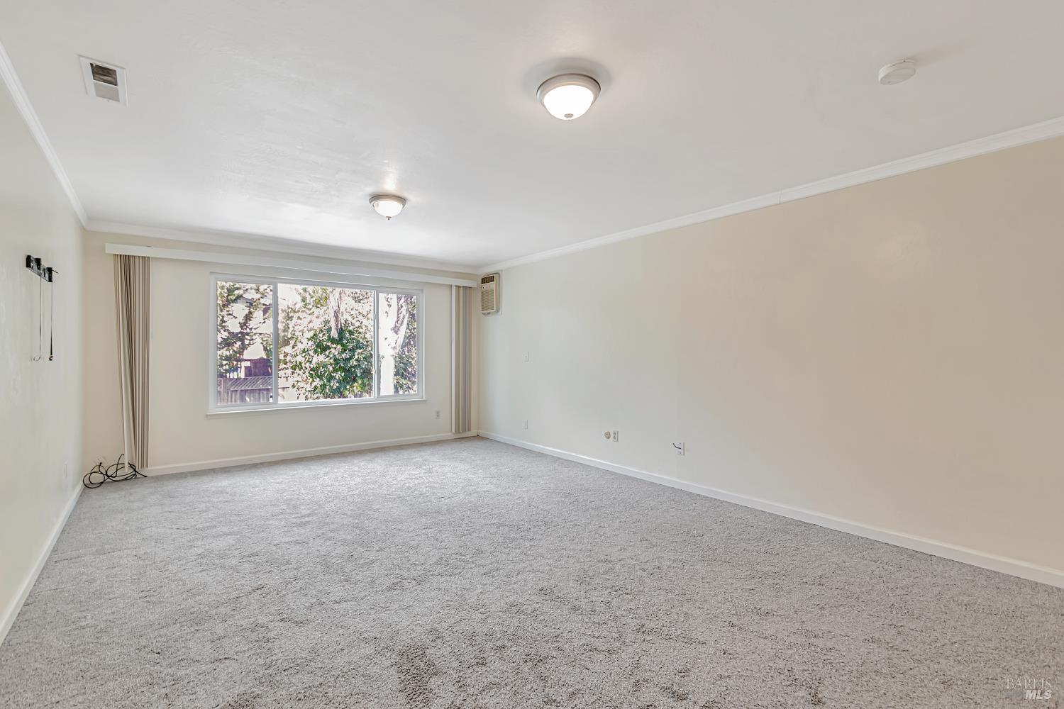 Detail Gallery Image 31 of 48 For 5209 San Luis Ave, Santa Rosa,  CA 95409 - 5 Beds | 3/1 Baths