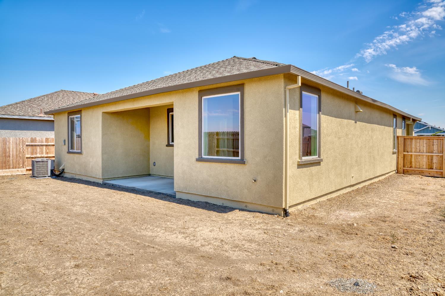 Detail Gallery Image 27 of 31 For 2231 Espana Ln, Rio Vista,  CA 94571 - 2 Beds | 2 Baths